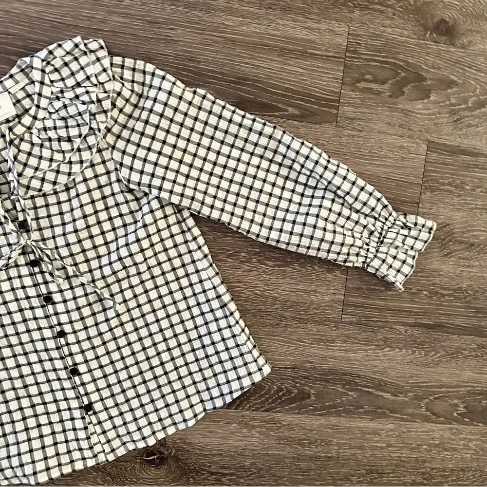 Maeve Plaid Ruffled Button Down - Picture 4 of 8